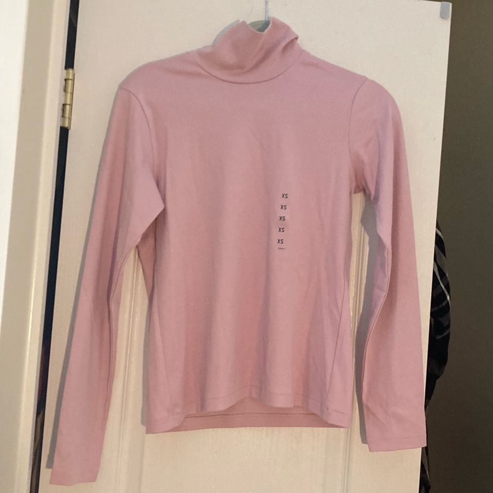 Uniqlo lilac turtleneck